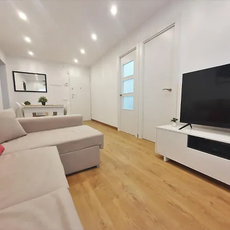 Apartamento Nuevo A 5 Minutos De La Playa *